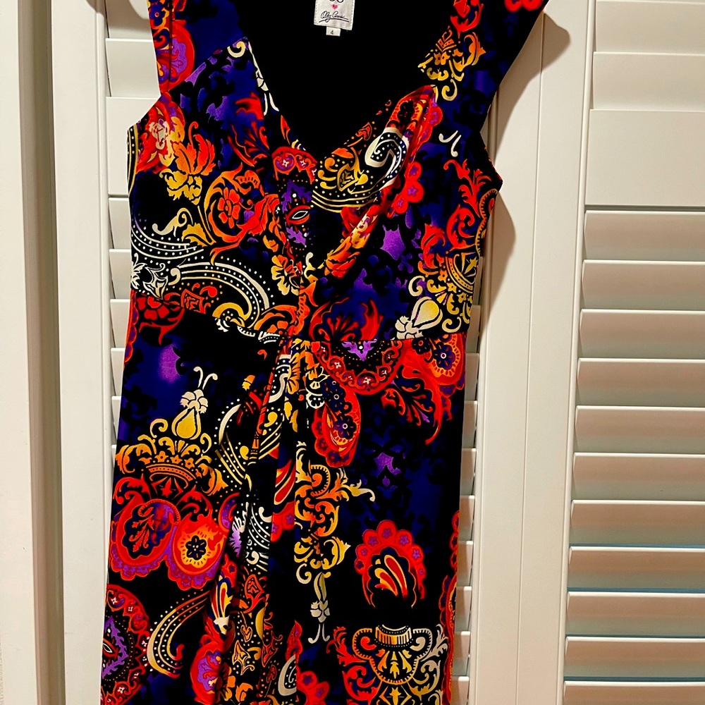 very unique OC Dress